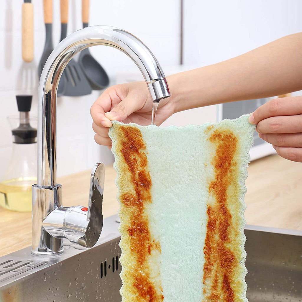 Cleaning Kitchen Towels